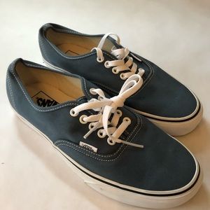 Vans new authentic men size 9